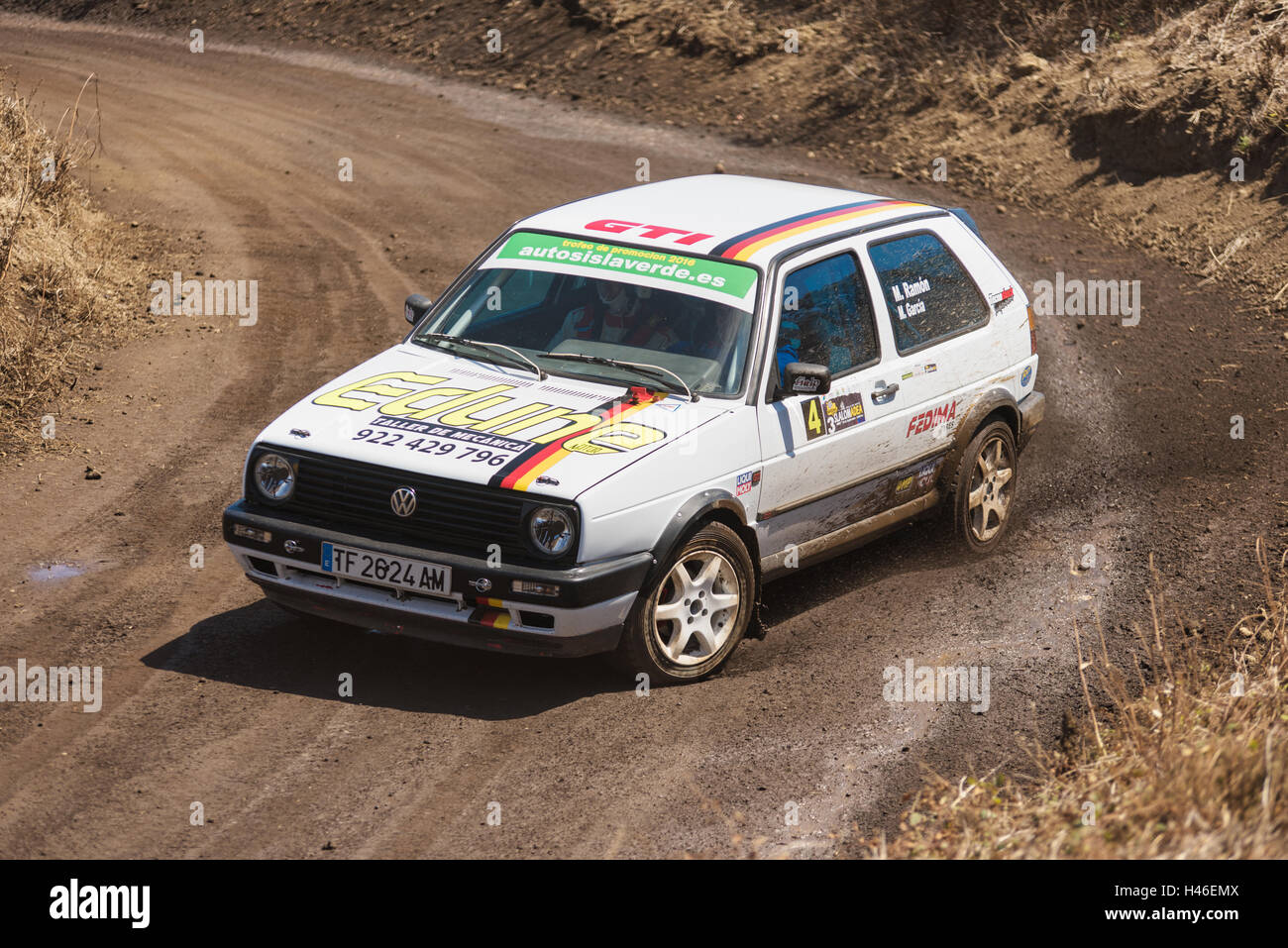 LA PALMA, Spagna - 10 settembre: Volkswagen Golf GTI MK2 durante il rally  show Villa de Mazo il 10 settembre 2016 a La Palma Foto stock - Alamy