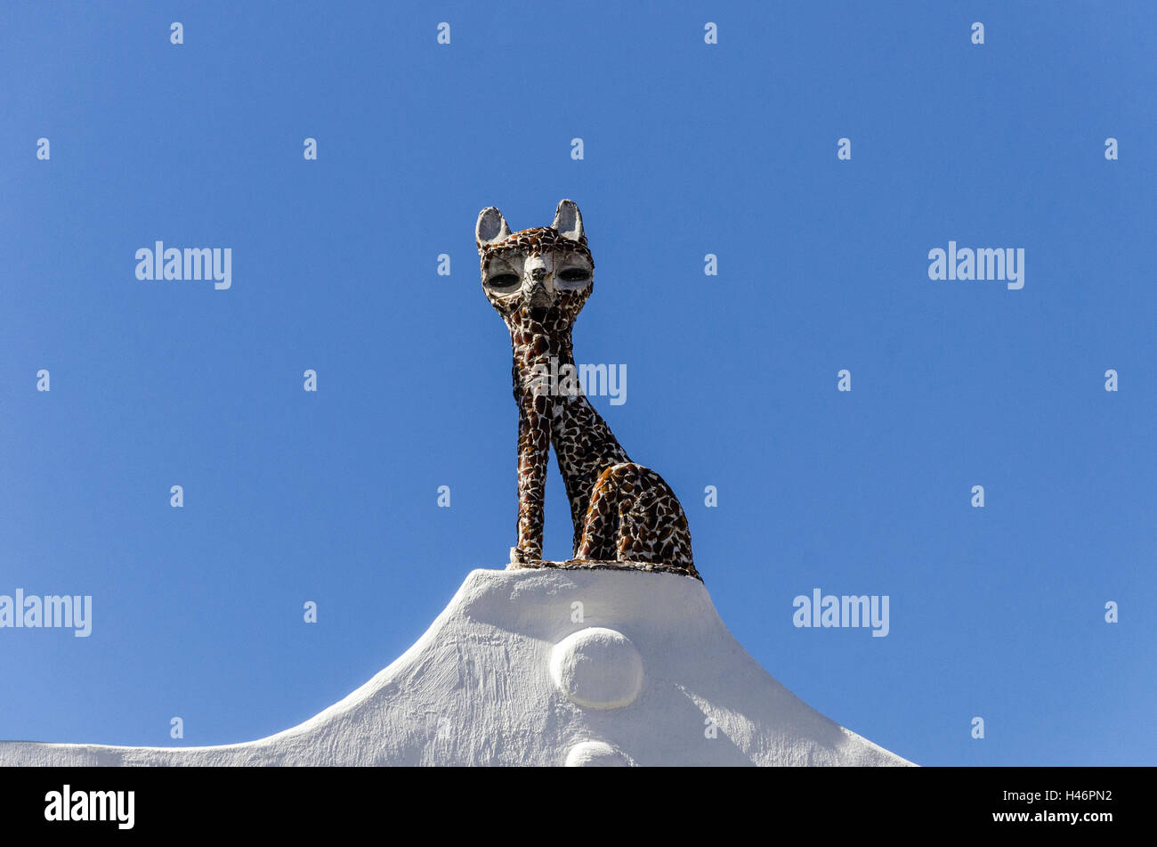 Scultura di gatto sul tetto, Long Street, Città del Capo, Western Cape, Sud Africa e Africa Foto Stock