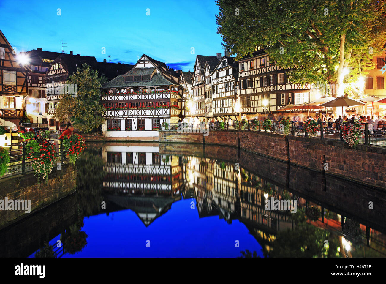 Francia, Alsazia, Strasburgo, "Little France', sera, Foto Stock
