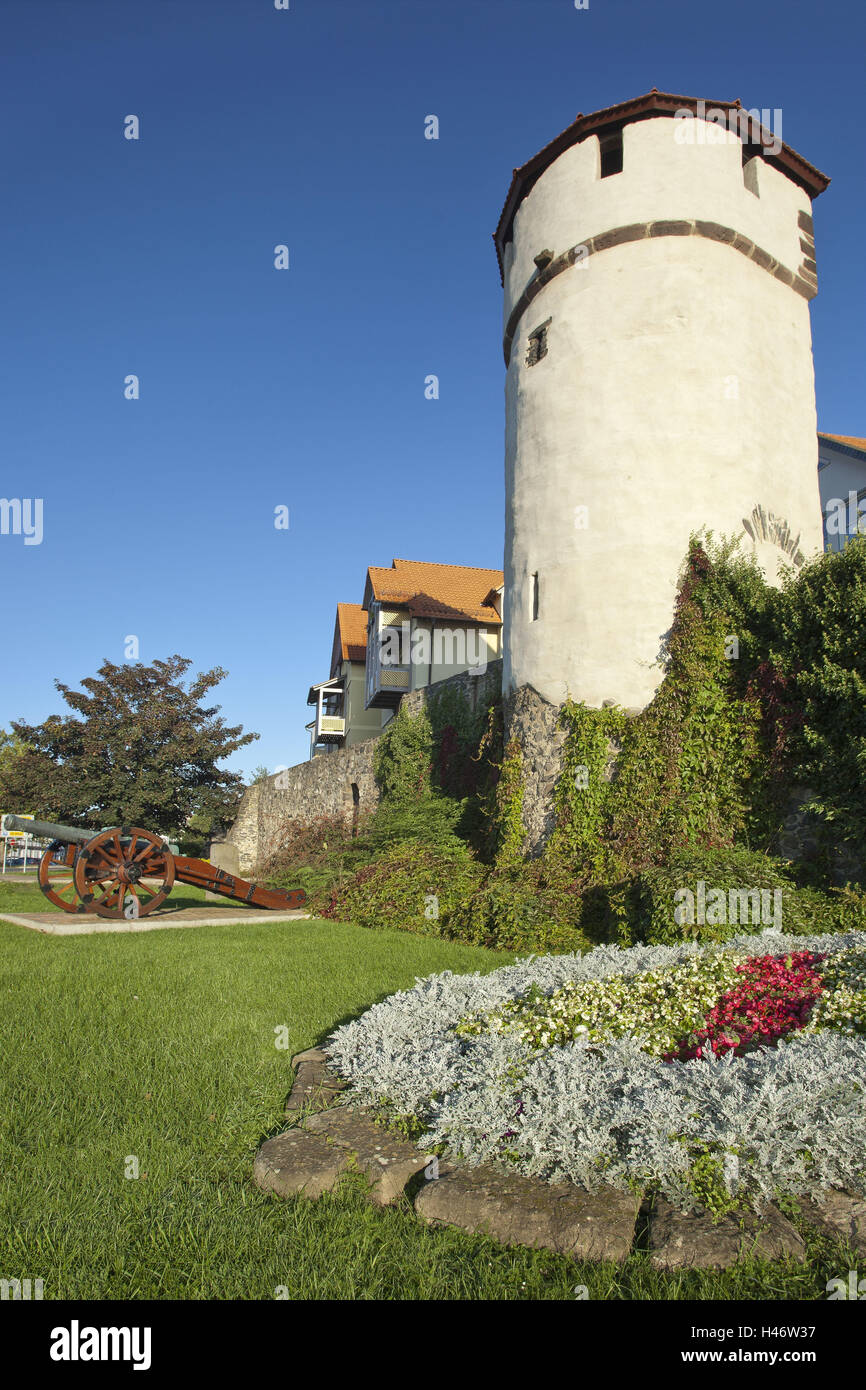 Assia, Assia settentrionale, Health resort-Hessian paese montuoso, mountain Hom / Efze, mura, torre militare, storico Geschütz, Foto Stock