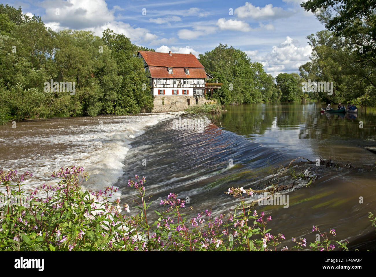 Assia, Assia settentrionale, new-marcio, Fulda river, traffico passo, canoa driver, Foto Stock