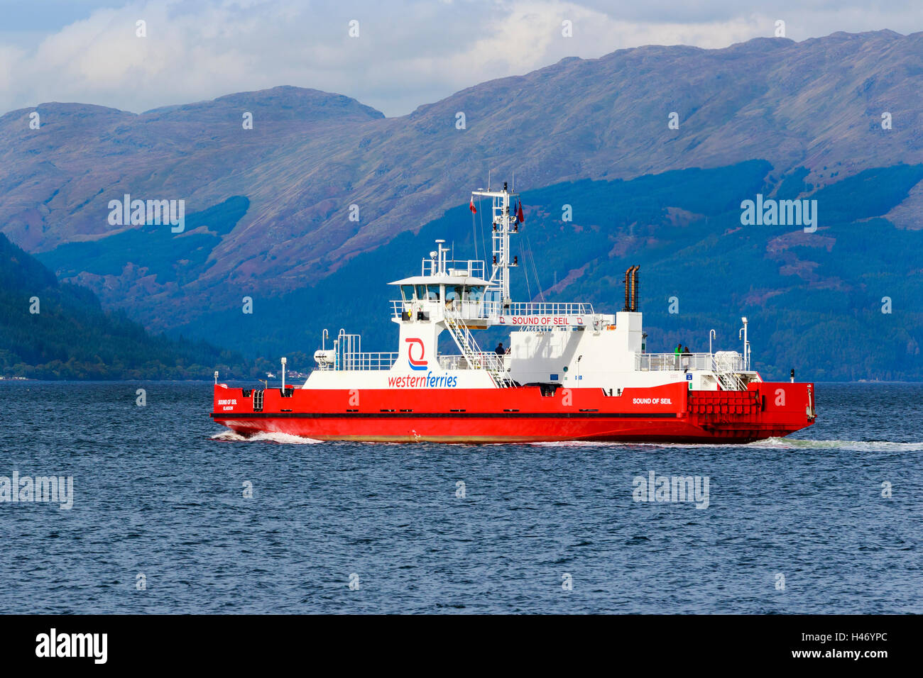 Suono di Siel, Western Ferries, traghetto per auto vela da Gourock a Dunoon sul Firth of Clyde, Scotland, Regno Unito Foto Stock