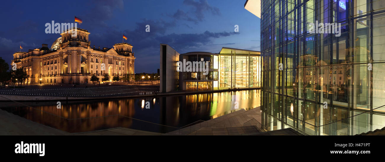 Berlino, Reichstag, la Sprea, Paul-Löbe-Haus, sera, formato panoramico, Foto Stock