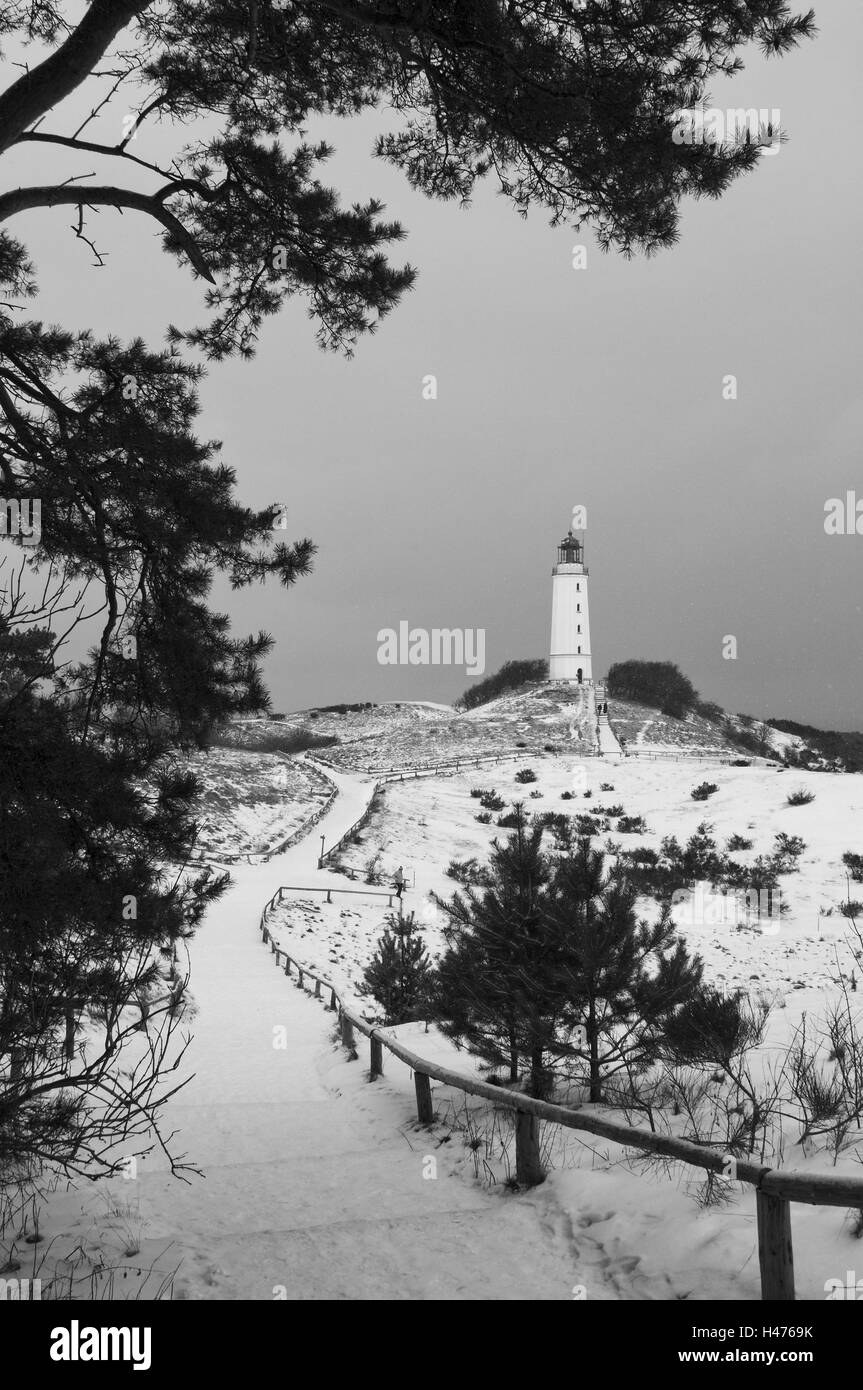 Germania, Meclemburgo-Pomerania, isola di Hiddensee, faro nella neve, s/w, Foto Stock