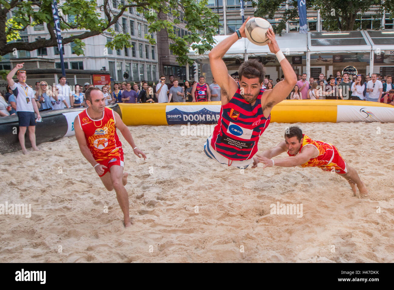 Spiaggia di Londra il torneo di Rugby 2016 -Finsbury Square Foto Stock