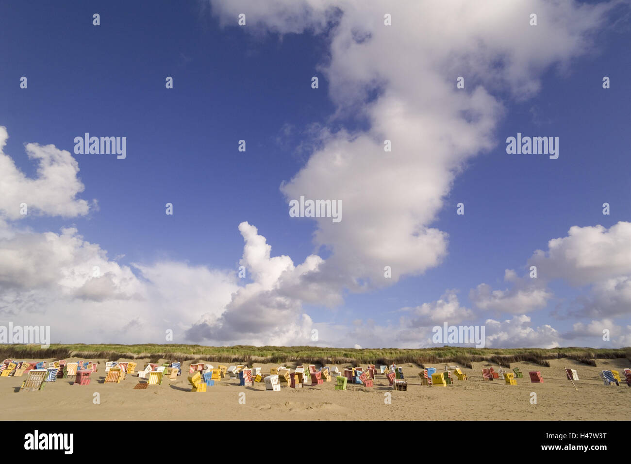 Il mare del Nord, isola di Langeoog, spiaggia, sedie da spiaggia, il Mare del Nord, isole frisone, Foto Stock