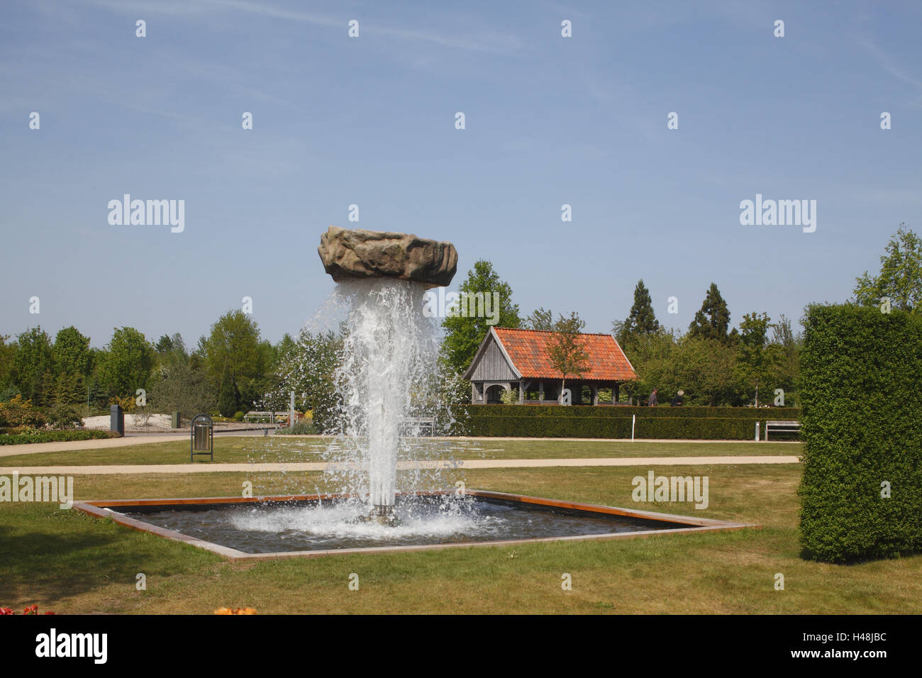 Germania, Bassa Sassonia, bagno Interforefather, ben nel parco dei giardini, Foto Stock