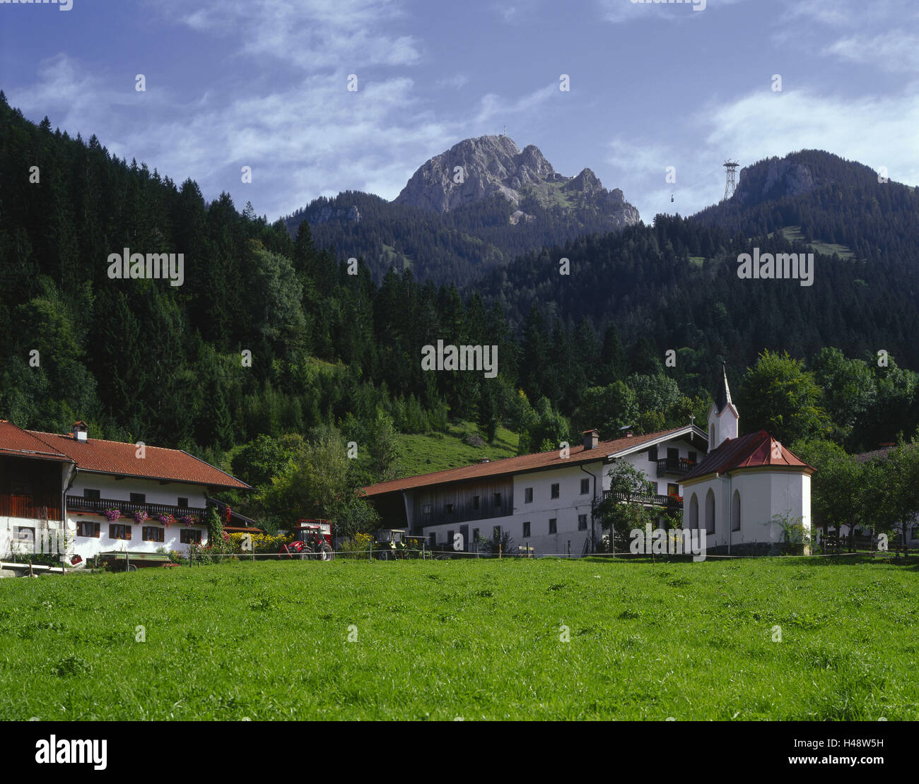 In Germania, in Baviera, Osterhofen, bobina di pietra, Alta Baviera, montagna, montagne, funivia, gondola, traiettoria, 1838 m, destinazione, alpi, mondo di montagna, turismo, estate, casa colonica, corte, agriturismo, banda, Foto Stock