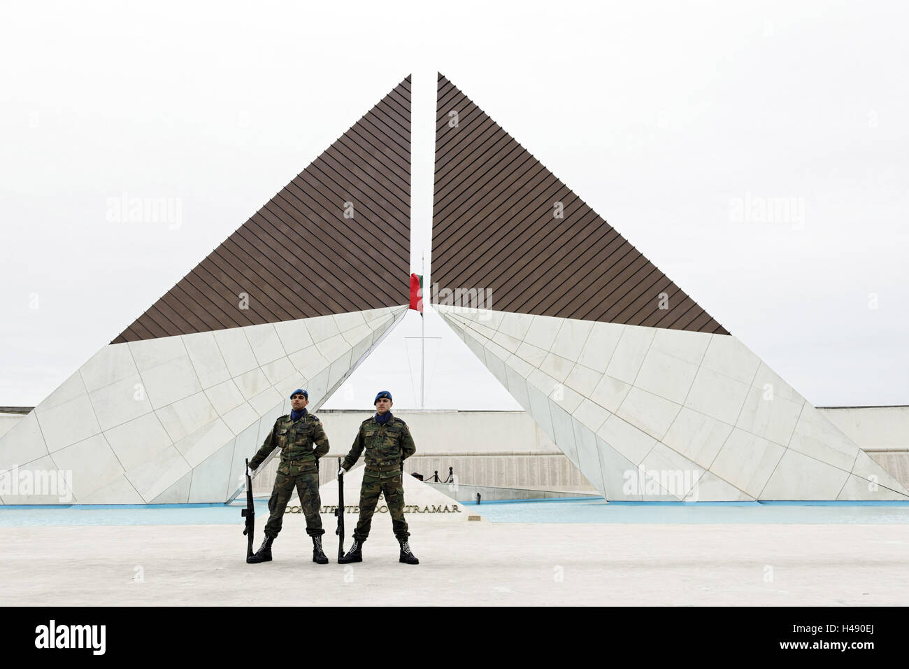 Monumento Los Combatentes da Guerra do Ultramar, Belem monumento di guerra, protezioni, quartiere Belem, Lisbona, Portogallo Foto Stock