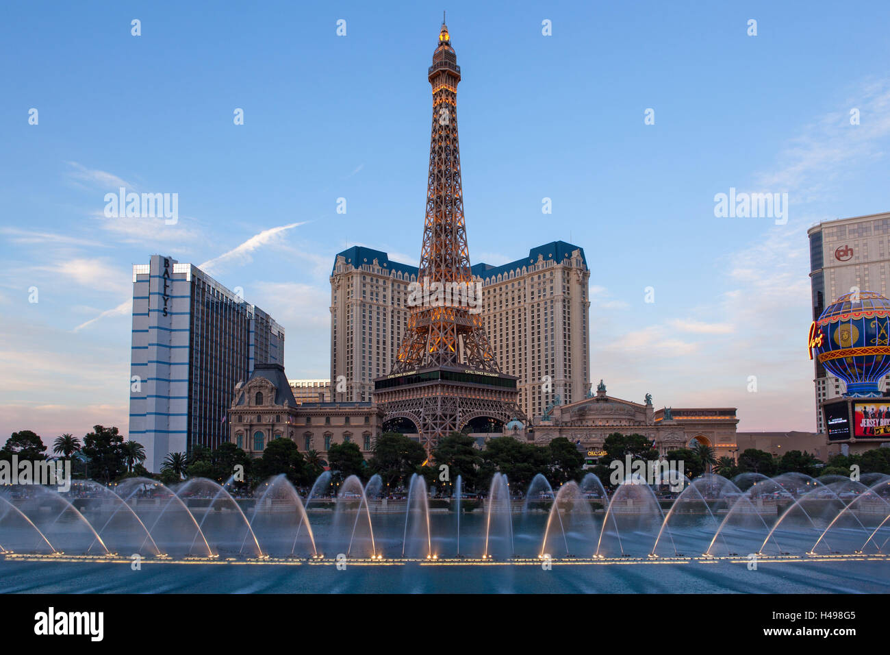 Stati Uniti d'America, Las Vegas, acqua mostrano, Hotel 'Paris Las Vegas", Torre Eiffel, Foto Stock