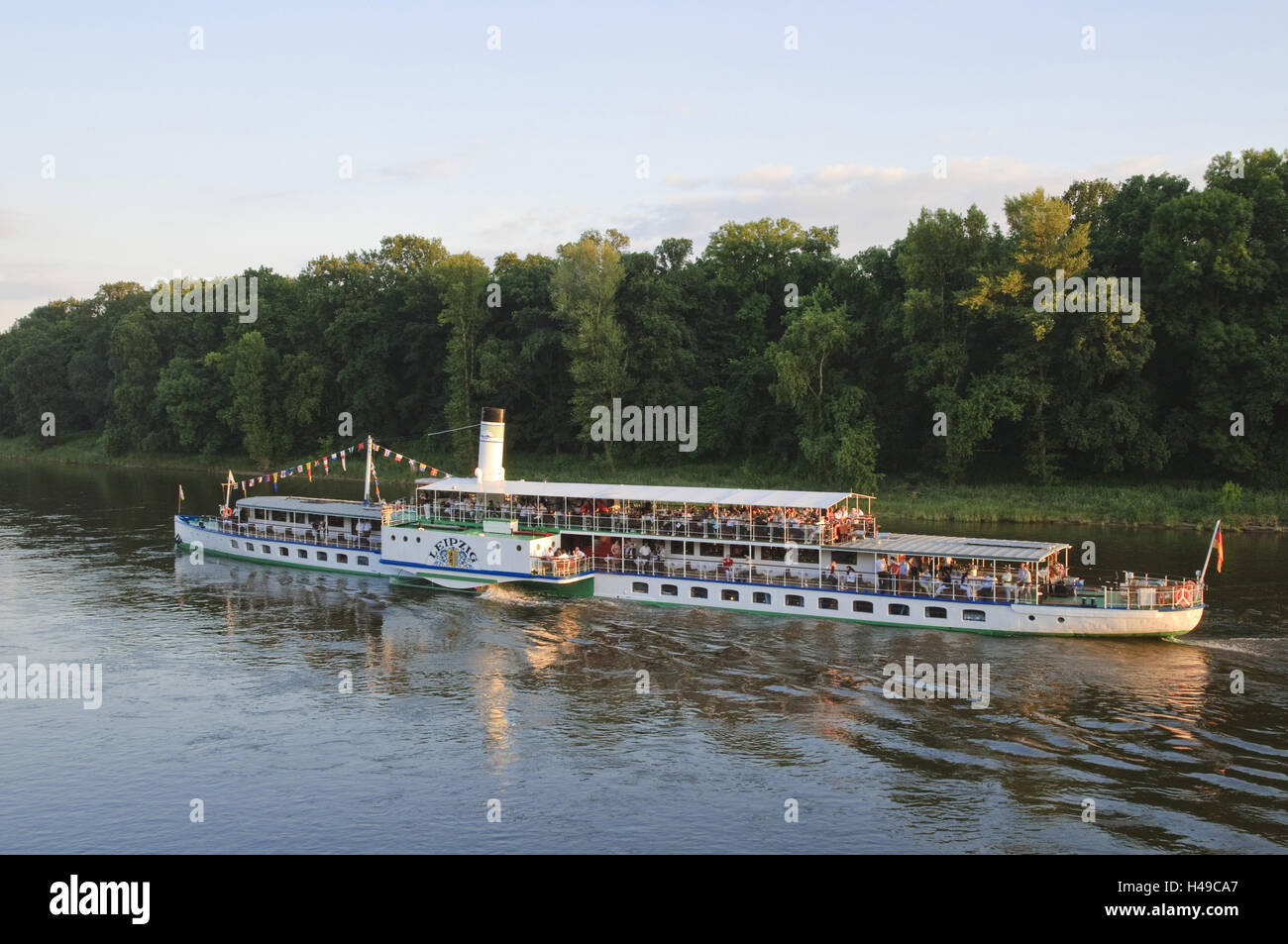 Pillnitz sull'Elba, steamboat, tramonto, Dresda, Sassonia, Germania, Foto Stock