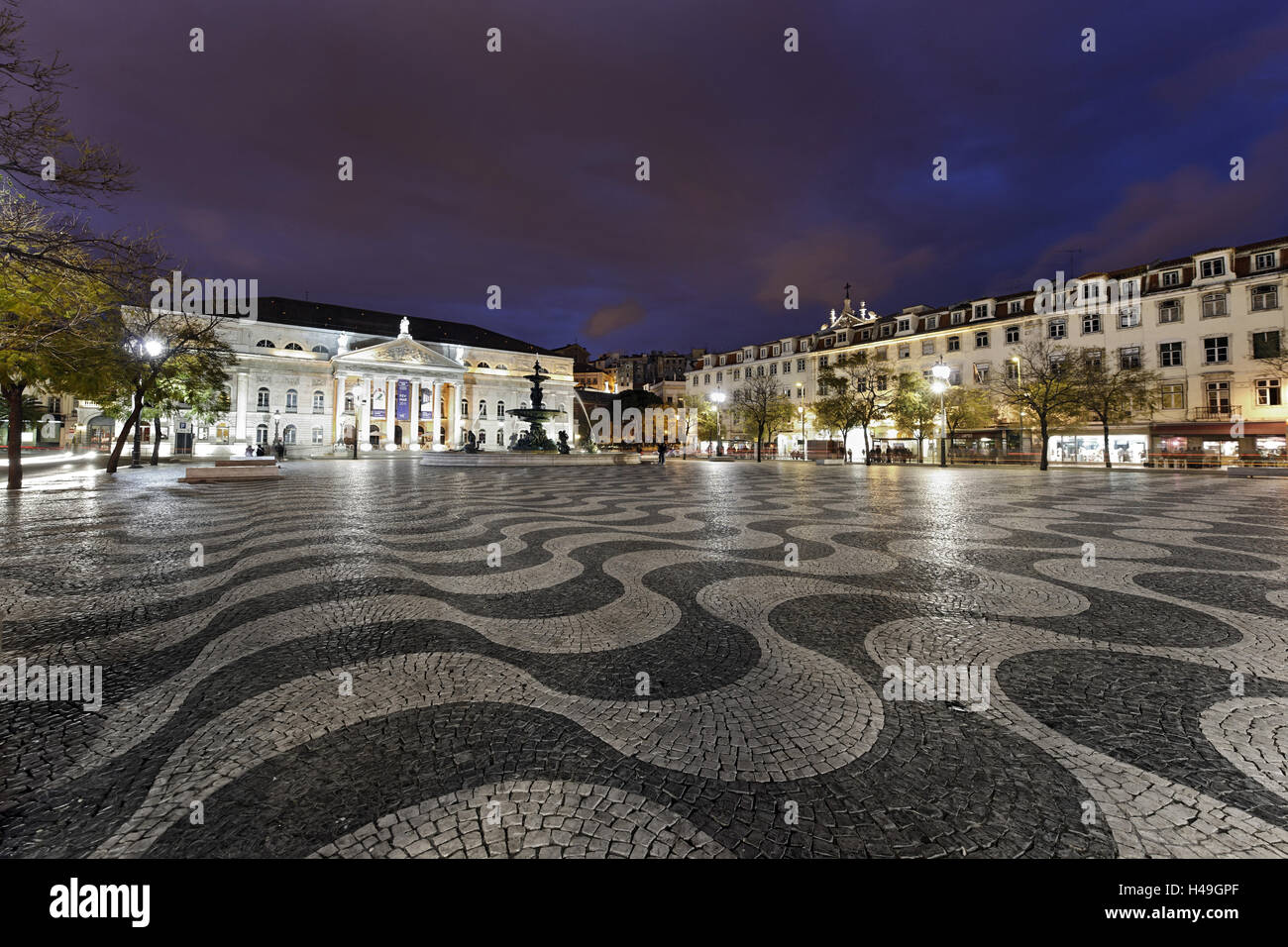 Piazza Rossio, Fotografia notturna, Lisbona, Portogallo Foto Stock