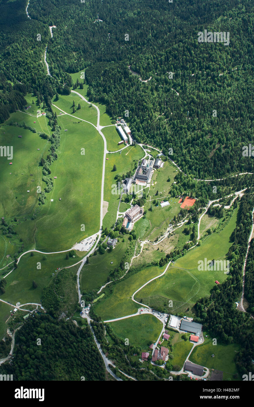 Elmau, castello Elmau, il vertice G7, hotel, Reintal, altipiani, Alta Baviera, Baviera, Germania, antenna shot Foto Stock