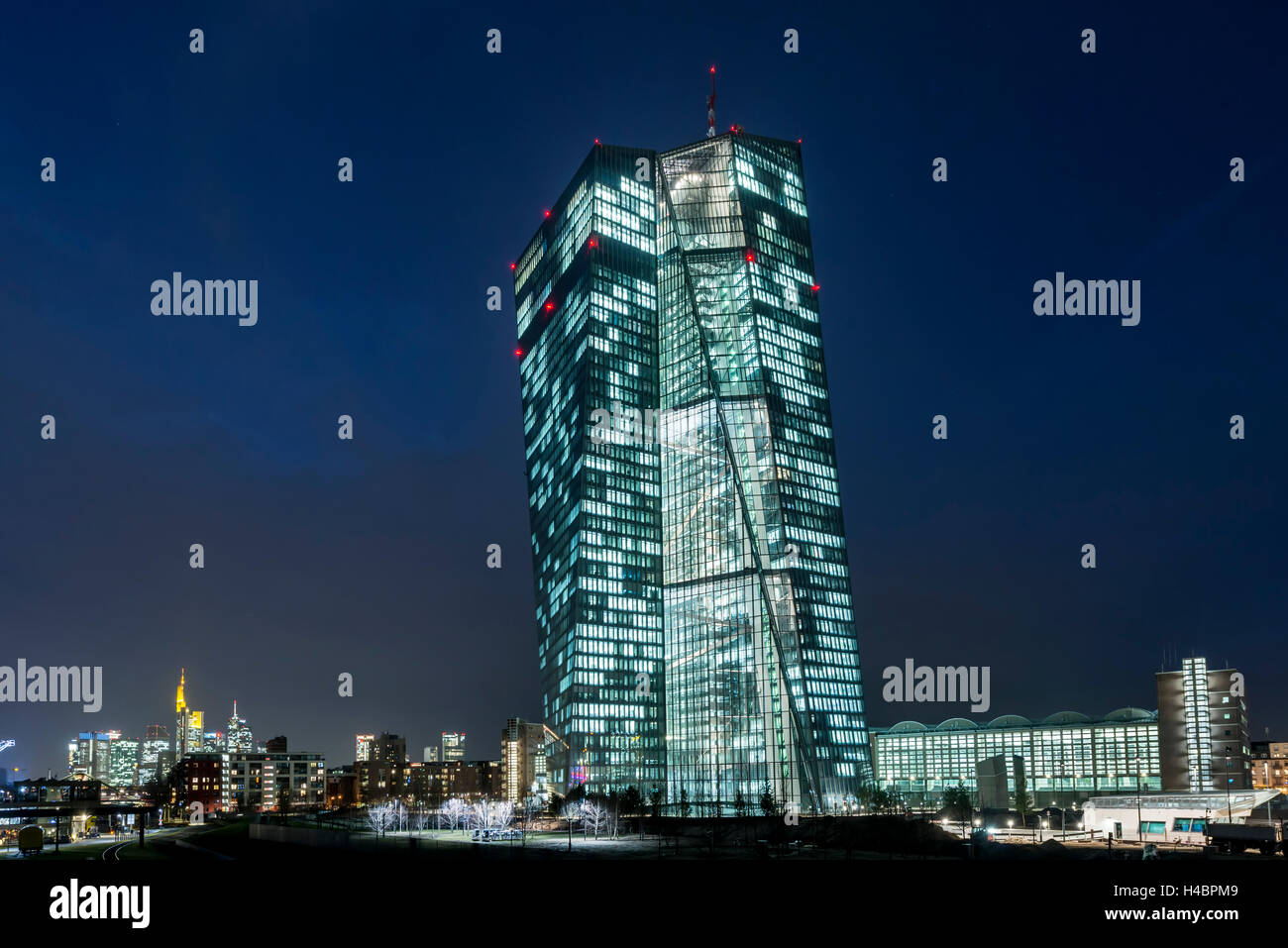 Germania, Hesse, di Francoforte sul Meno, il nuovo edificio della Banca centrale europea di Francoforte Ostend Foto Stock
