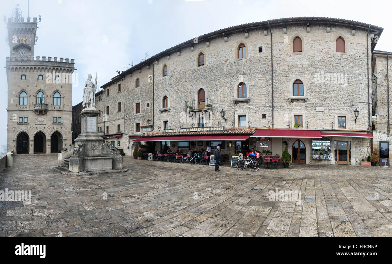 Citta Tu San Marino, l'Europa, palazzo del governo nel centro storico in Piazza della Liberta, Foto Stock