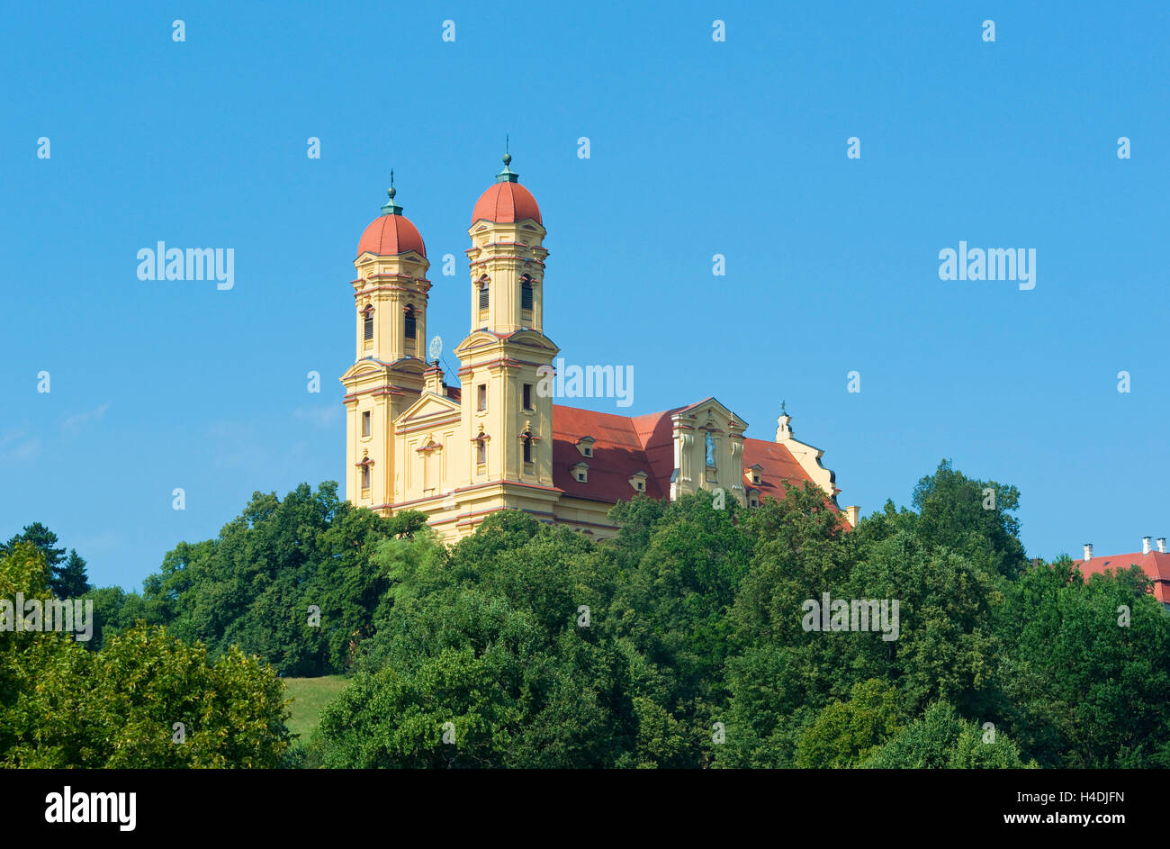 Germania, Baden-Württemberg, Ellwangen, bella chiesa di montagna, la Chiesa del pellegrinaggio, "ai nostri cari donna" Foto Stock
