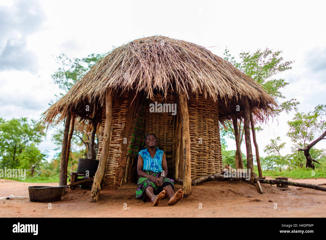 Il più antico abitante di un villaggio in Zambia Foto Stock