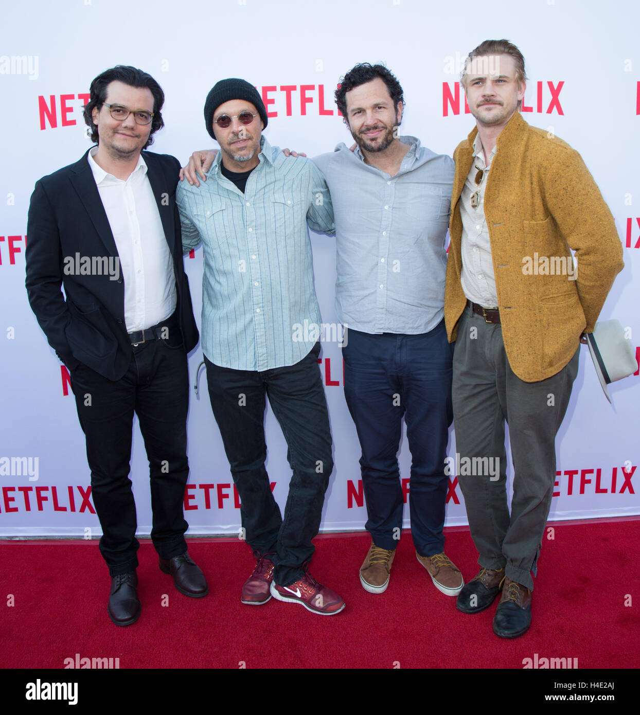 Wagner Moura, José Padilha, Eric Newman, e Boyd Holbrook frequentare Netflix narcos del Q&una proiezione a Paramount Studios il 11 maggio 2016 a Los Angeles, California, Stati Uniti d'America Foto Stock