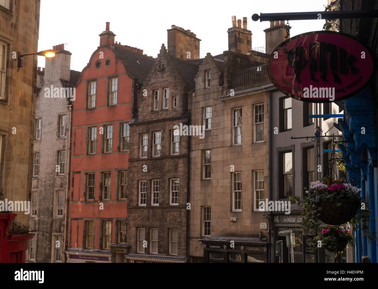 Architettura antica nella Città Vecchia, l'area di Edimburgo, Scozia, Regno Unito Foto Stock