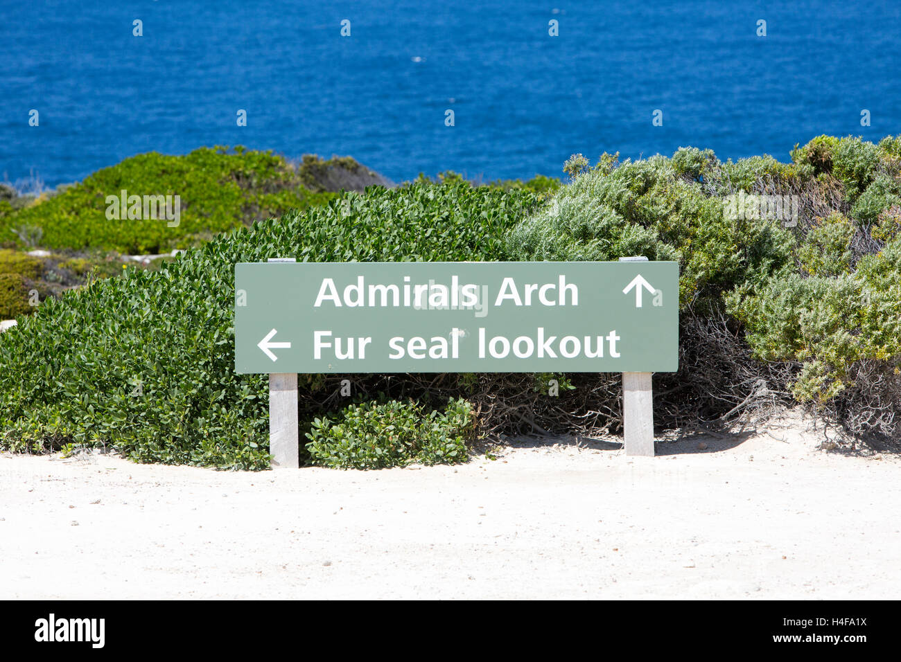 Segno per Admirals Arch e pelliccia sigillo lookout, Cape du Couedic nel Parco Nazionale di Flinders Chase su Kangaroo Island,Sud Australia Foto Stock