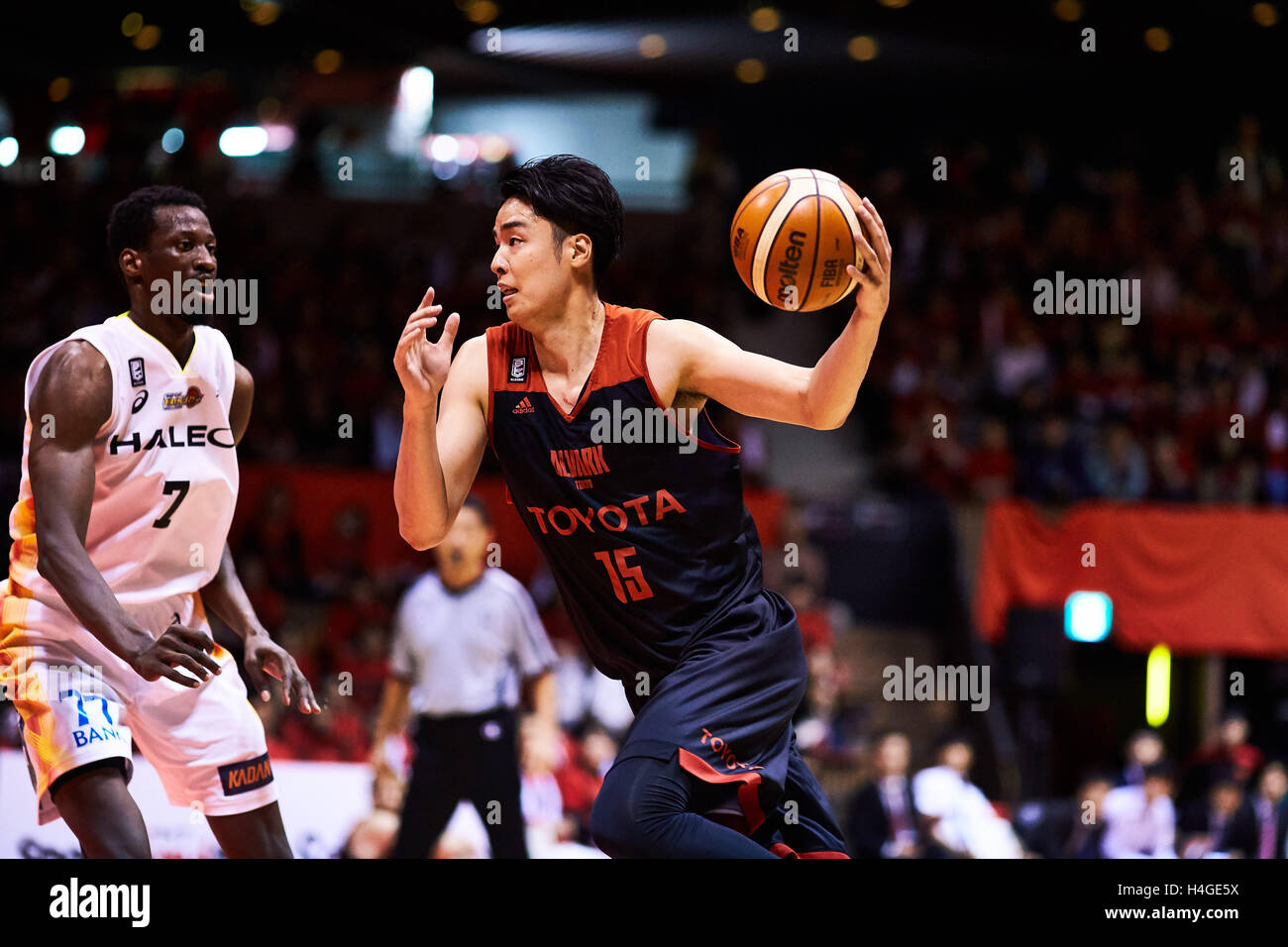 Nd Yoyogi palestra, Tokyo, Giappone. 15 ottobre, 2016. Joji Takeuchi (Alvark), 15 ottobre 2016 - Basket : 2016-17 B.LEAGUE Prima Divisione corrispondenza tra Alvark Tokyo 95-59 Sendai ottanta Niners a seconda palestra di Yoyogi, Tokyo, Giappone. © AFLO SPORT/Alamy Live News Foto Stock