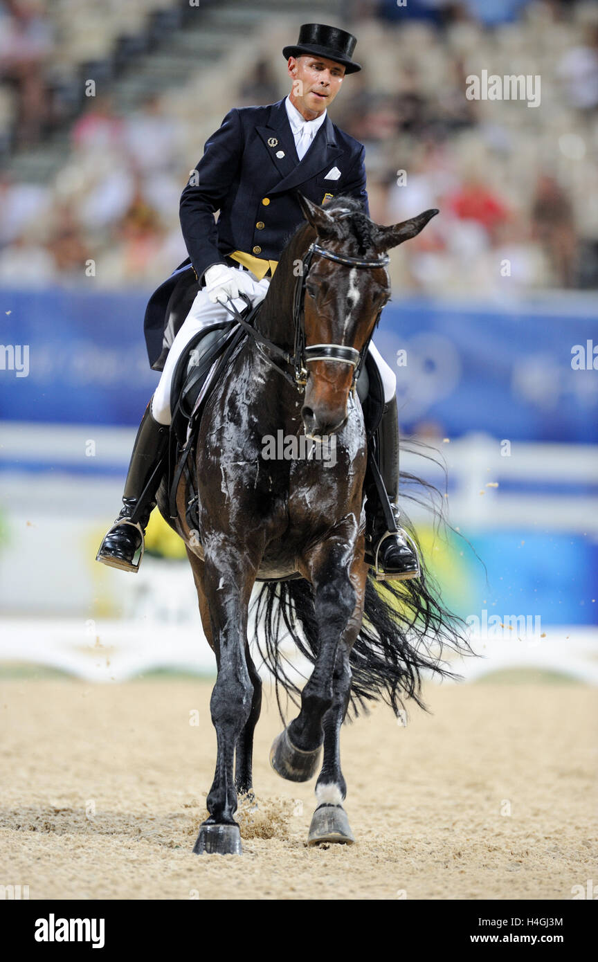 Giochi Olimpici 2008, Hong Kong (giochi di Pechino) Agosto 2008, Steffen Peters (USA) riding Ravel, Dressage Grand Prix Foto Stock