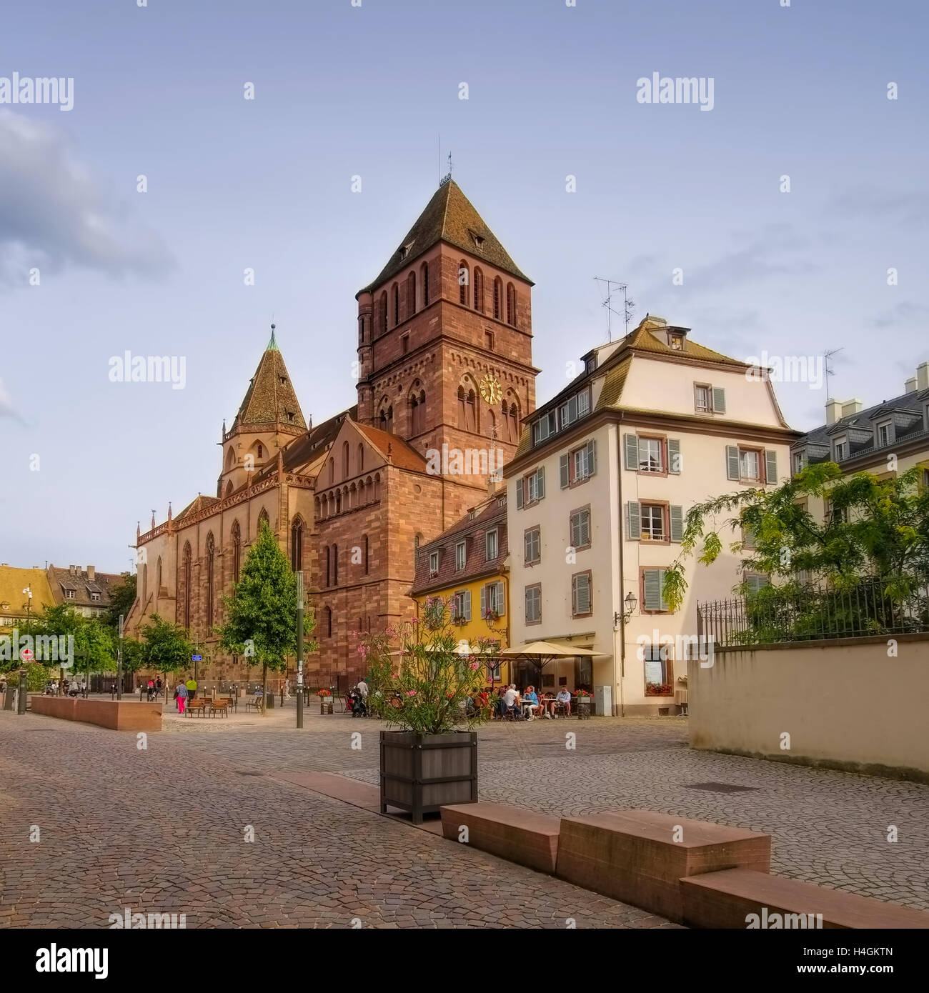 Strassburg Thomaskirche im Elsass, Frankreich - Strasburgo chiesa di San Tommaso in Alsazia, Francia Foto Stock