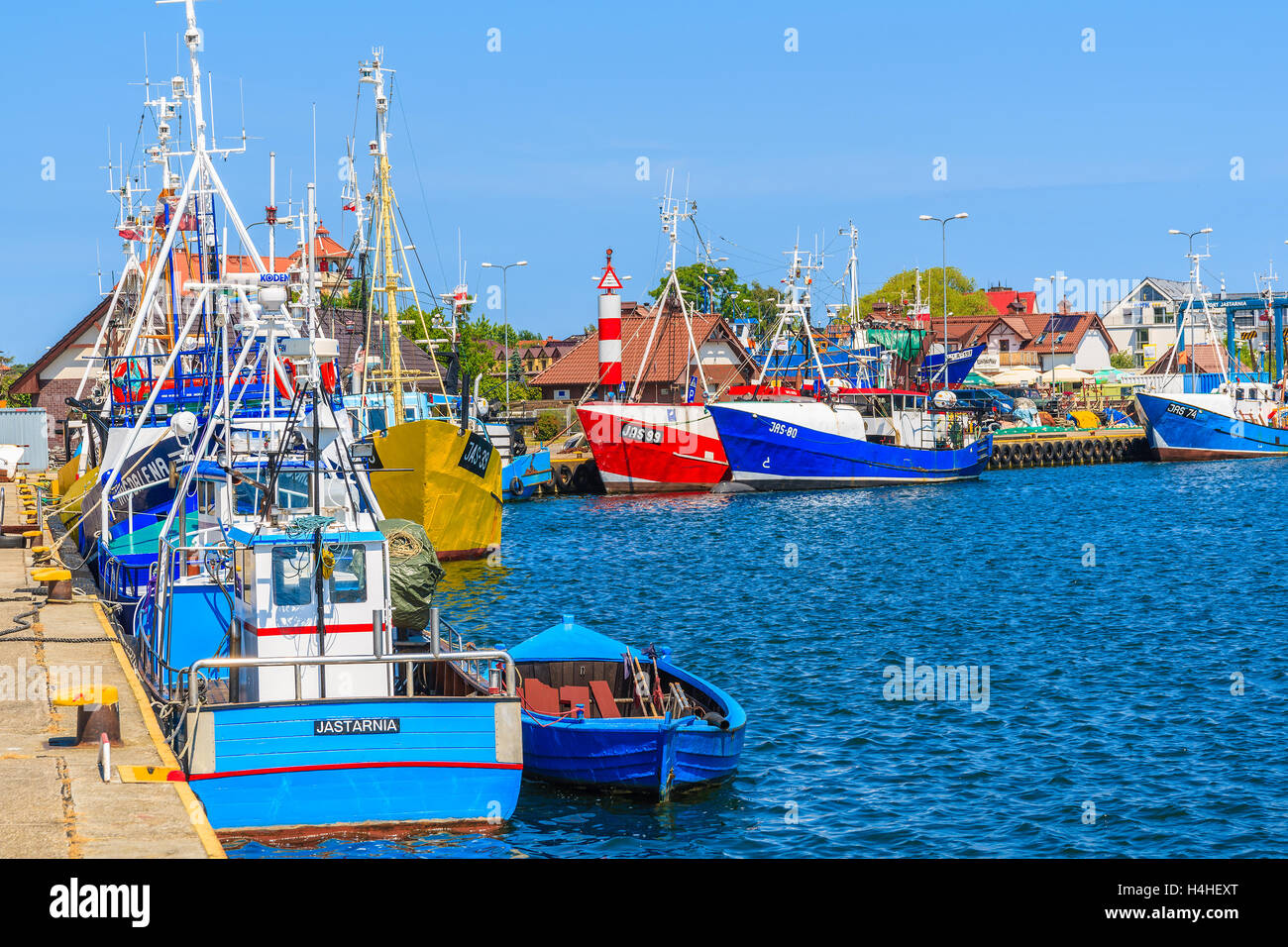 Porta KUZNICA, Polonia - giu 21, 2016: barche da pesca in Jastarnia porta sulla penisola di Hel, Mar Baltico, Polonia. La pesca è ancora majo Foto Stock