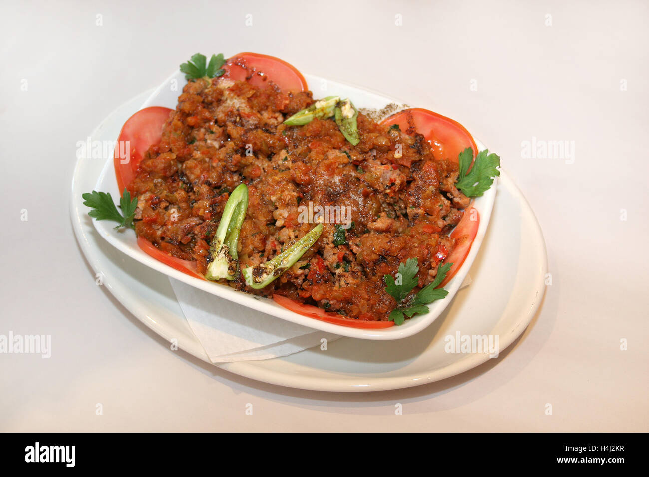 Beyti Kebab, Kofta kebab con salsa Foto Stock