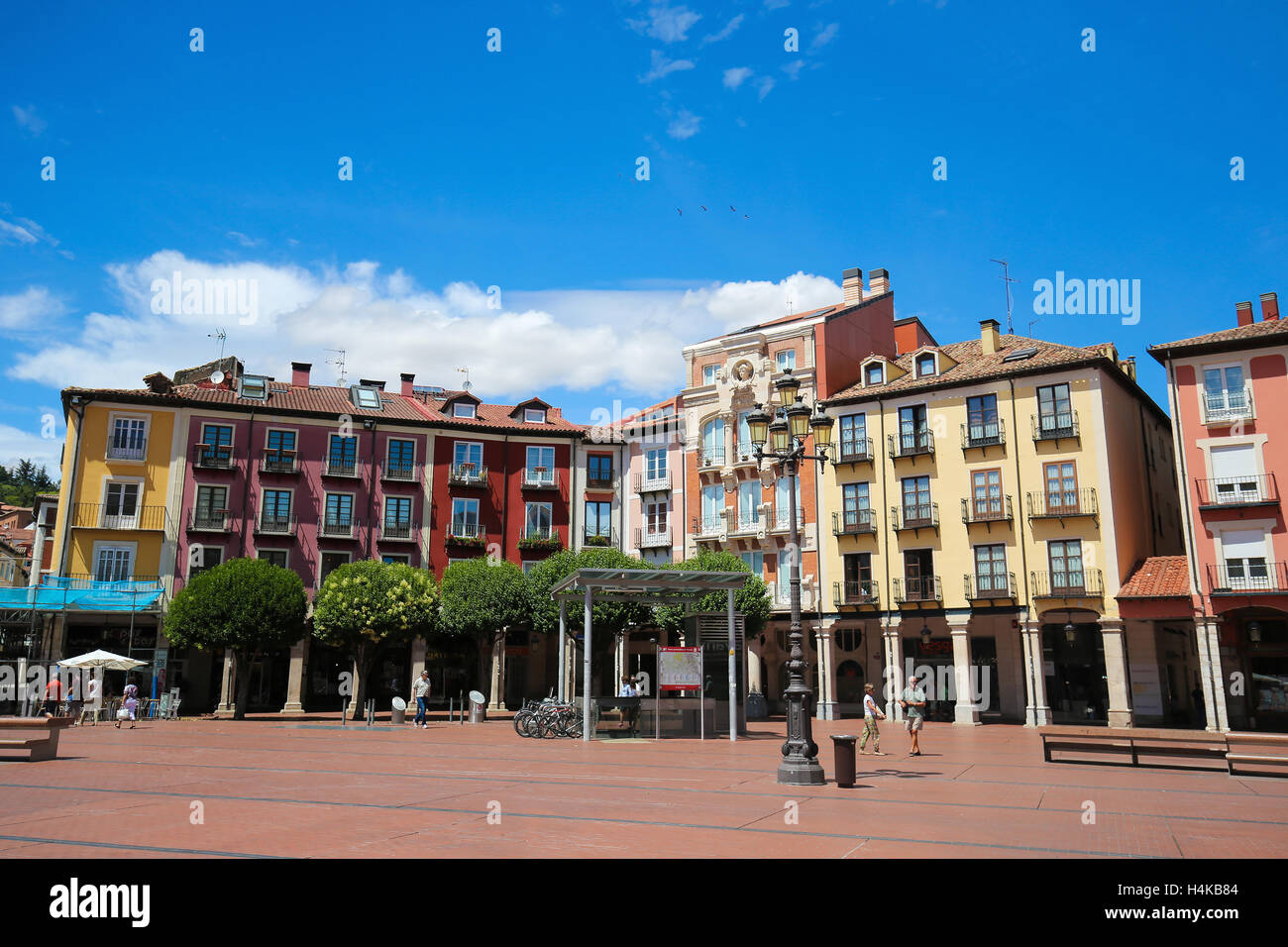 Plaza Mayor, la piazza centrale di Burgos, Castiglia, Spagna. Foto Stock