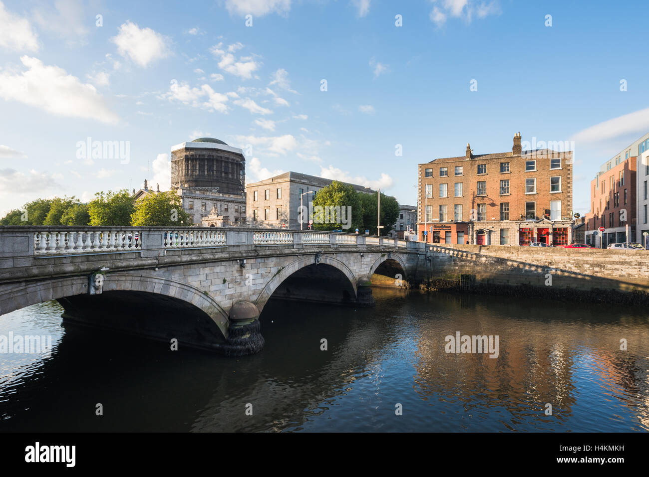 Sito del fiume nella città di Dublino - Irlanda Foto Stock