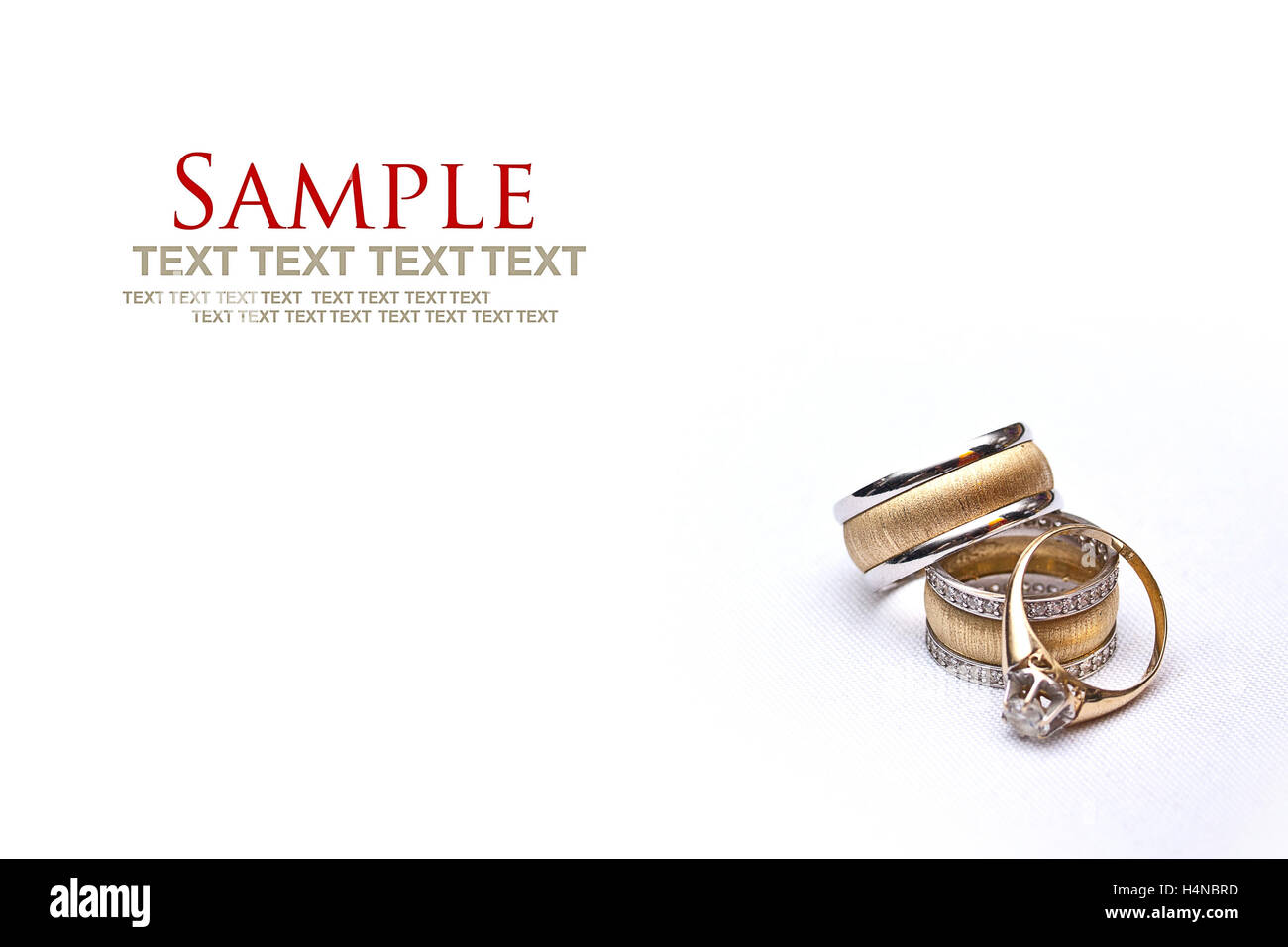 Gli anelli di diamante per il giorno del matrimonio Foto Stock