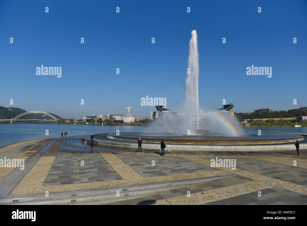 Stati Uniti Pittsburgh PA Pennsylvania Point State Park fontana dove i tre fiumi soddisfare Foto Stock