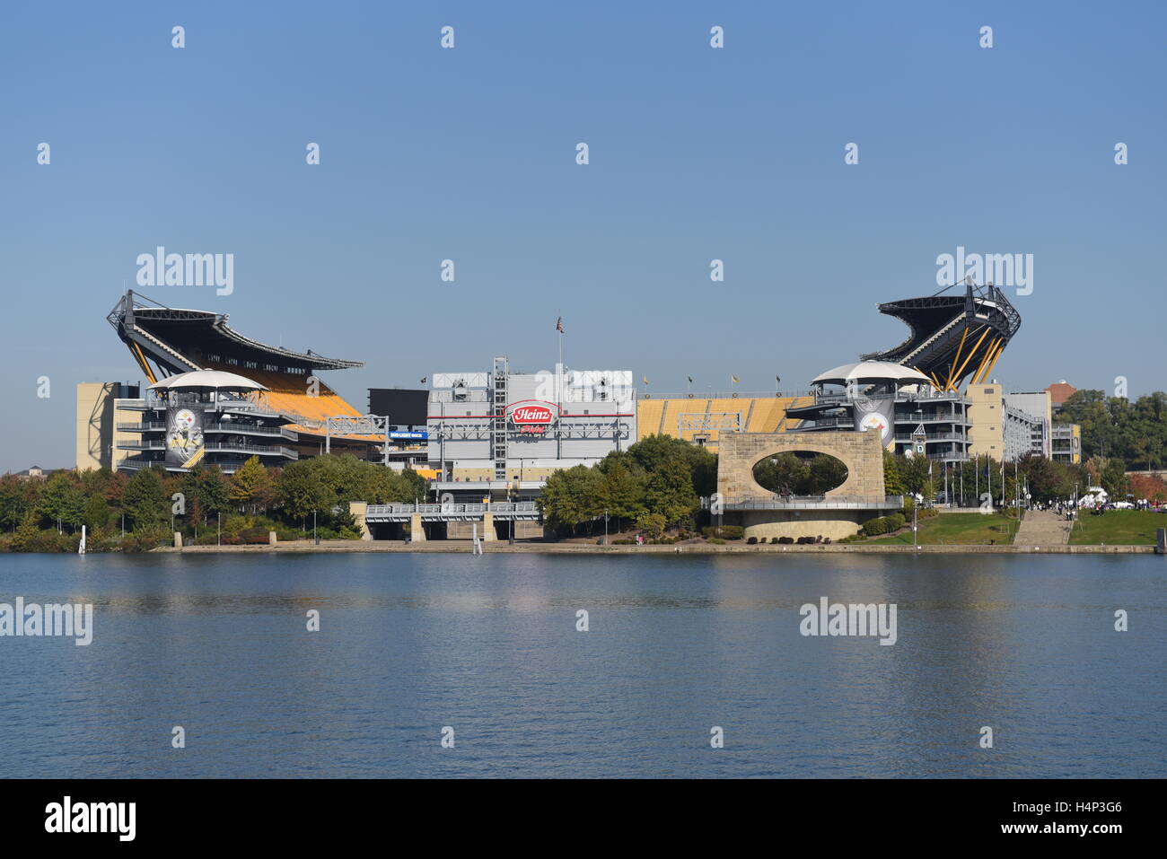 Stati Uniti Pittsburgh PA Pennsylvania Heinz Field football Stadium sul fiume Allegheny vuoto Foto Stock
