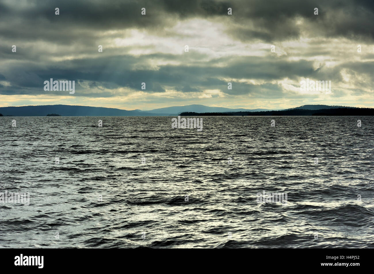 Lago Inari, il Re dei laghi della Lapponia, Finlandia Foto Stock