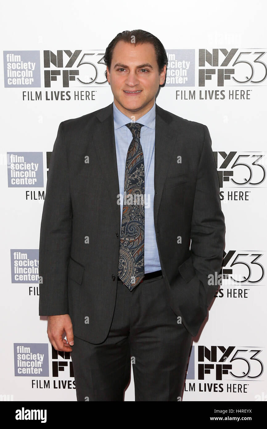 NEW YORK-Ott 10: attore Michael Stuhlbarg assiste 53a New York Film Festival - chiusura notte di gala per la presentazione e la premiere di 'Miles Ahead' a Alice Tully Hall il 10 ottobre 2015 nella città di New York. Foto Stock