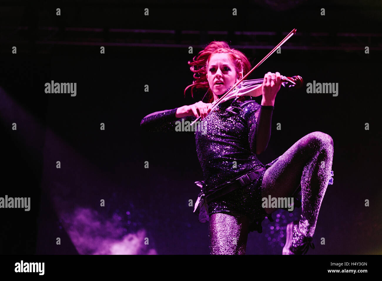Lindsey Stirling esegue a Bumbershoot Festival il 5 settembre 2015 a Seattle, Washington. Foto Stock