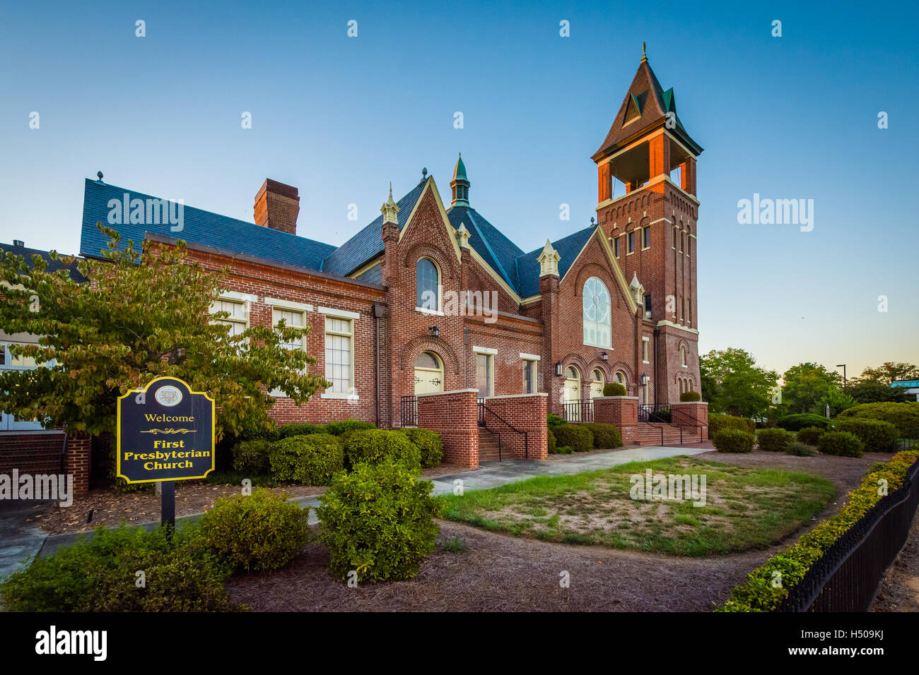 La prima Chiesa Presbiteriana, nel centro cittadino di Rock Hill, Carolina del Sud. Foto Stock