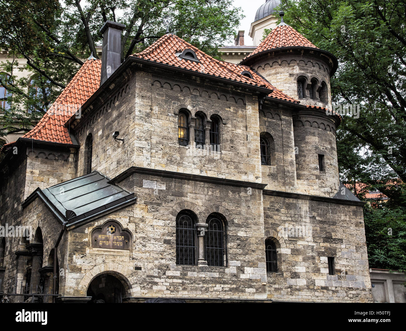 Cerimoniale ebraica hall di Praga vicino alla sinagoga Klausen, Repubblica Ceca. Tema architettonico. Architettura religiosa. Foto Stock