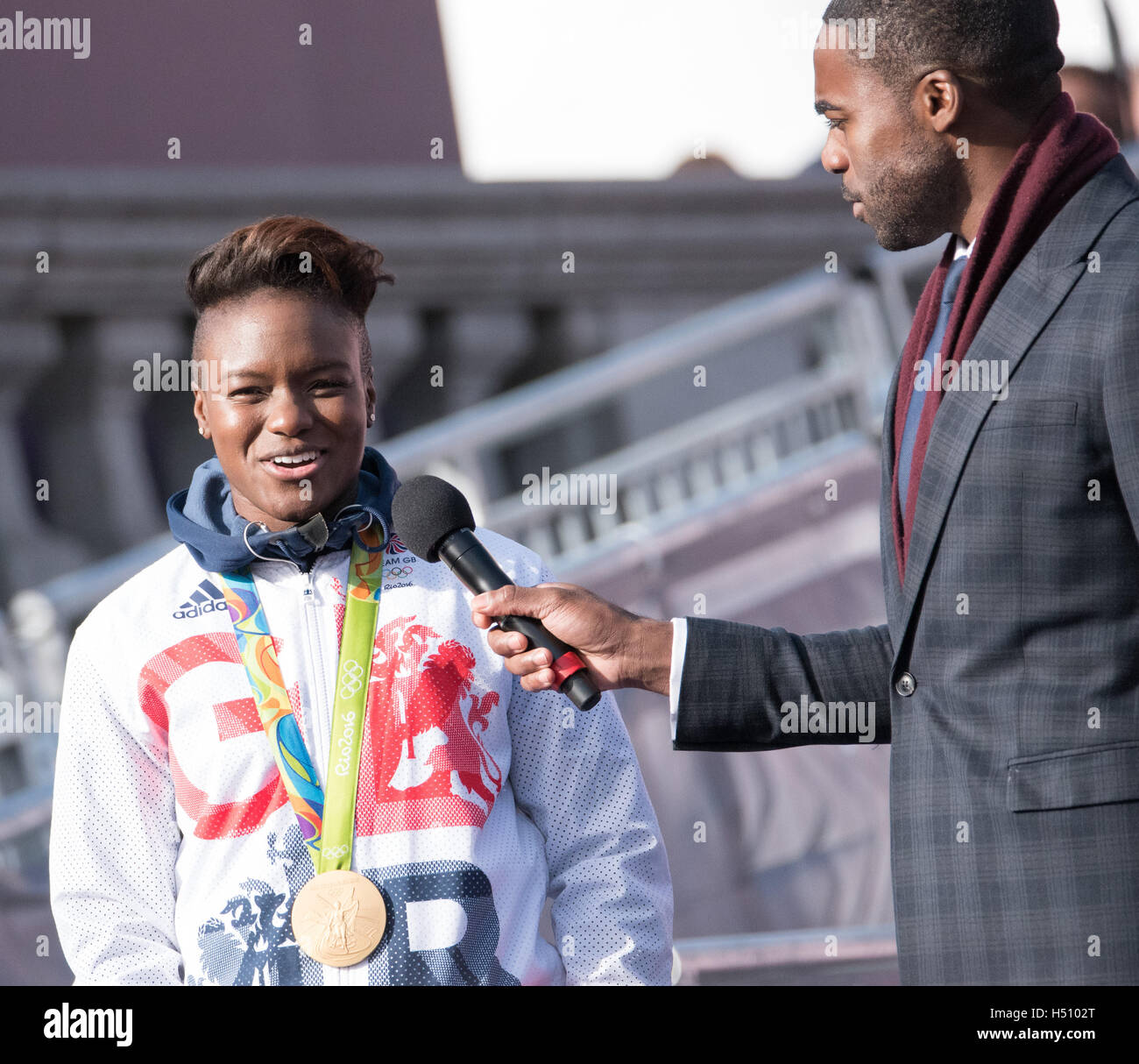 Londra, 18 ottobre 2016, Nicola Adams, Boxer, presso il team GB e Paralimpiadi team GB Londra homecoming Credito: Ian Davidson/Alamy Live News Foto Stock