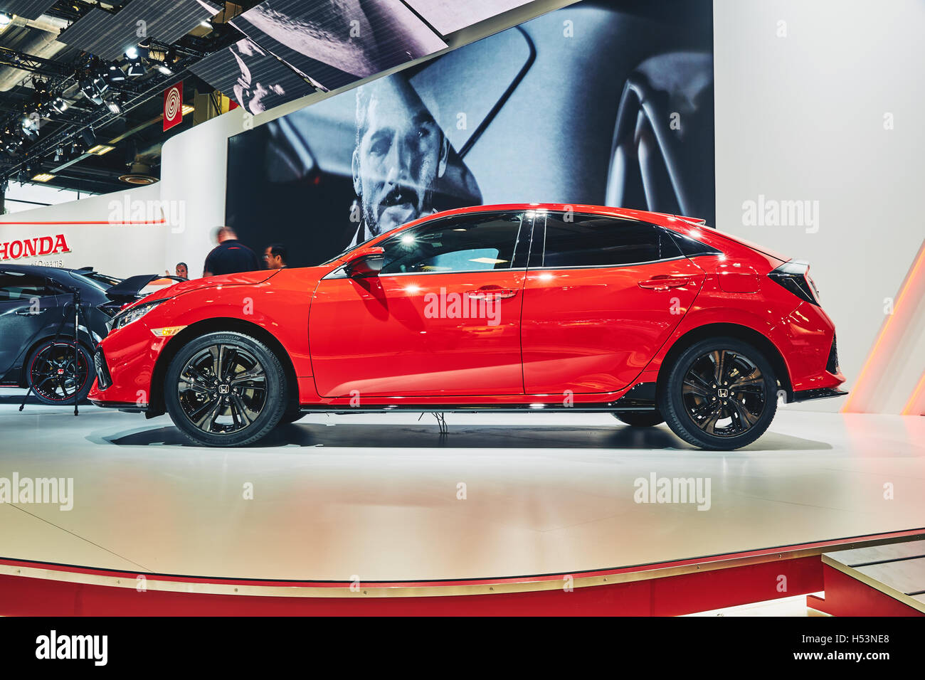 Parigi, Francia - 29 Settembre 2016: 2016 Honda Civic berlina presentato il Motor Show di Parigi a Porte de Versailles Foto Stock