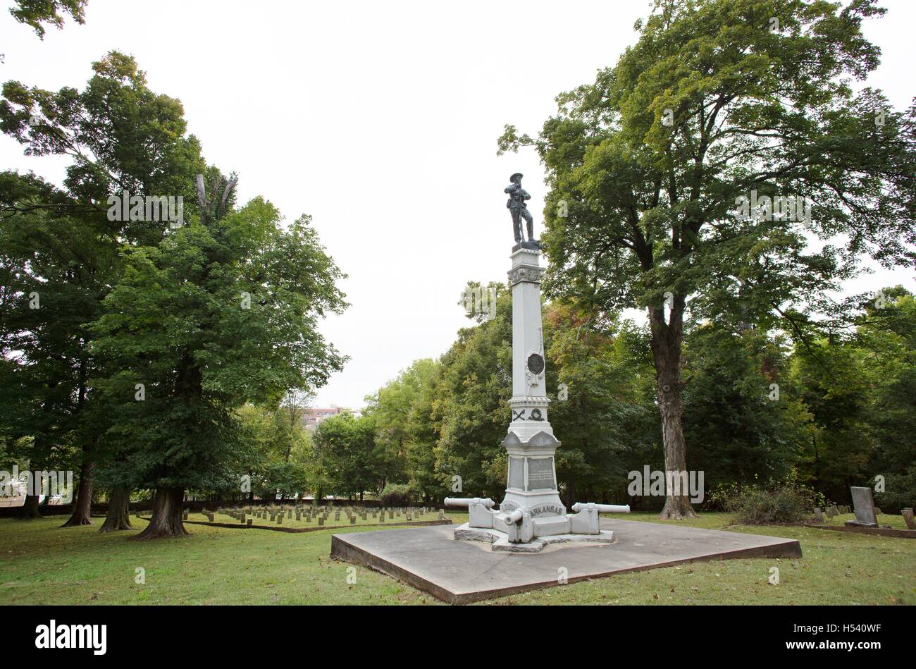 Un monumento al cimitero confederati in Fayetteville, Arkansas, Stati Uniti d'America. Foto Stock