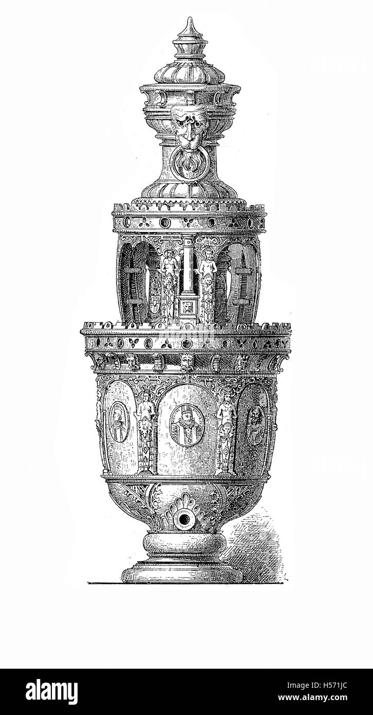 Artistico il boccale di birra con medaglioni e ritratti, XVI secolo Foto Stock