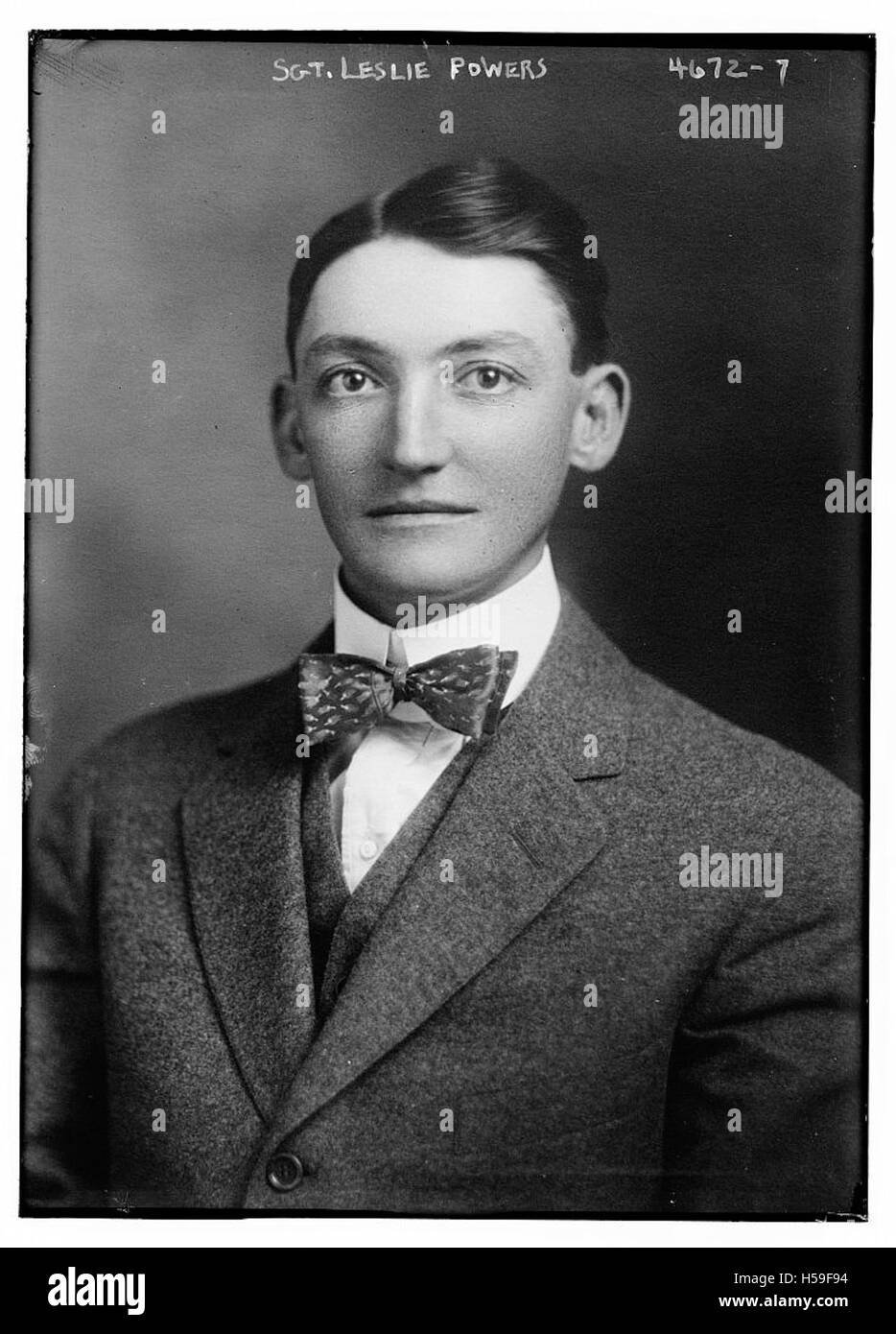 Il sergente Leslie po e' una figura militare con una significativa storia di servizio. Noto per il suo ruolo in varie operazioni, ha contribuito notevolmente al successo della sua unità. Le sue capacità di leadership e le sue conoscenze tattiche gli hanno fatto guadagnare riconoscimenti nel suo campo. Foto Stock