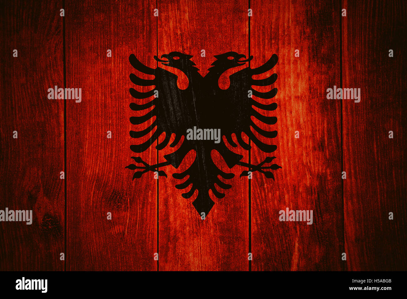 Scarica sfondi Bandiera albanese, 4k, grunge, bandiera dell'Albania,  Europa, Albania, nazionale simbolismo, stemma di Albania, albanese stemma  per desktop liber…