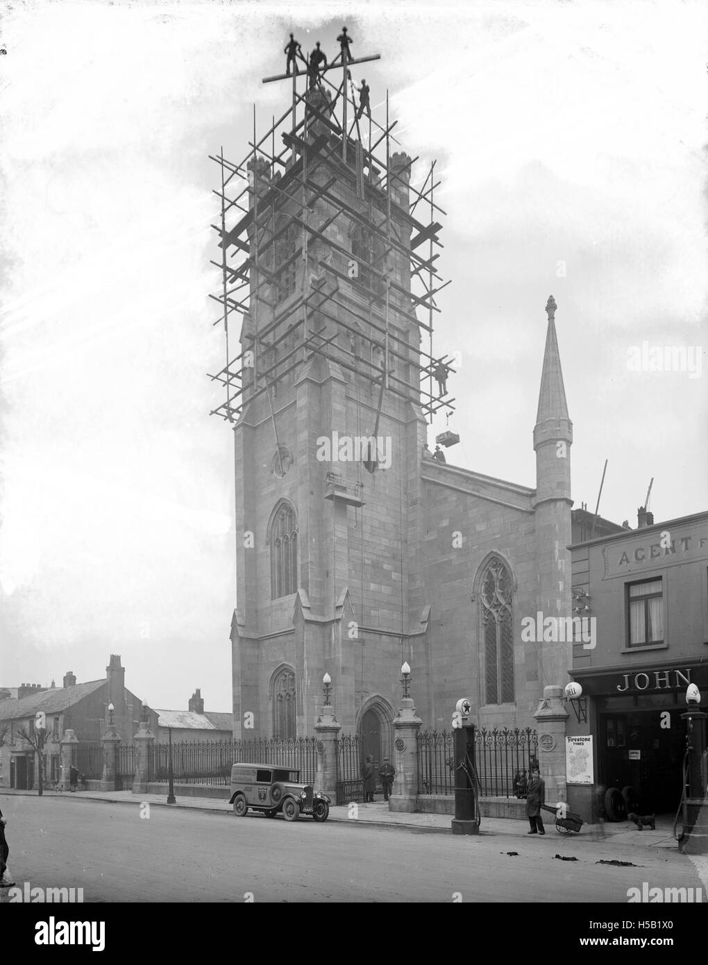 Una famosa citazione del film *White Heat* (1949), pronunciata dal personaggio di James Cagney. La frase è diventata iconica nel cinema americano, simboleggiando il trionfo e raggiungendo il culmine del successo. Foto Stock