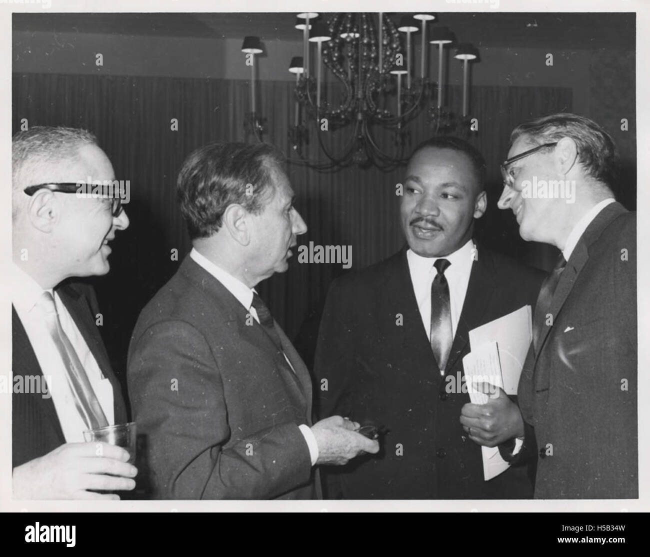 Joachim Prinz, Martin Luther King Jr., e Shad Polier presso American Jewish Congress evento di beneficenza Foto Stock