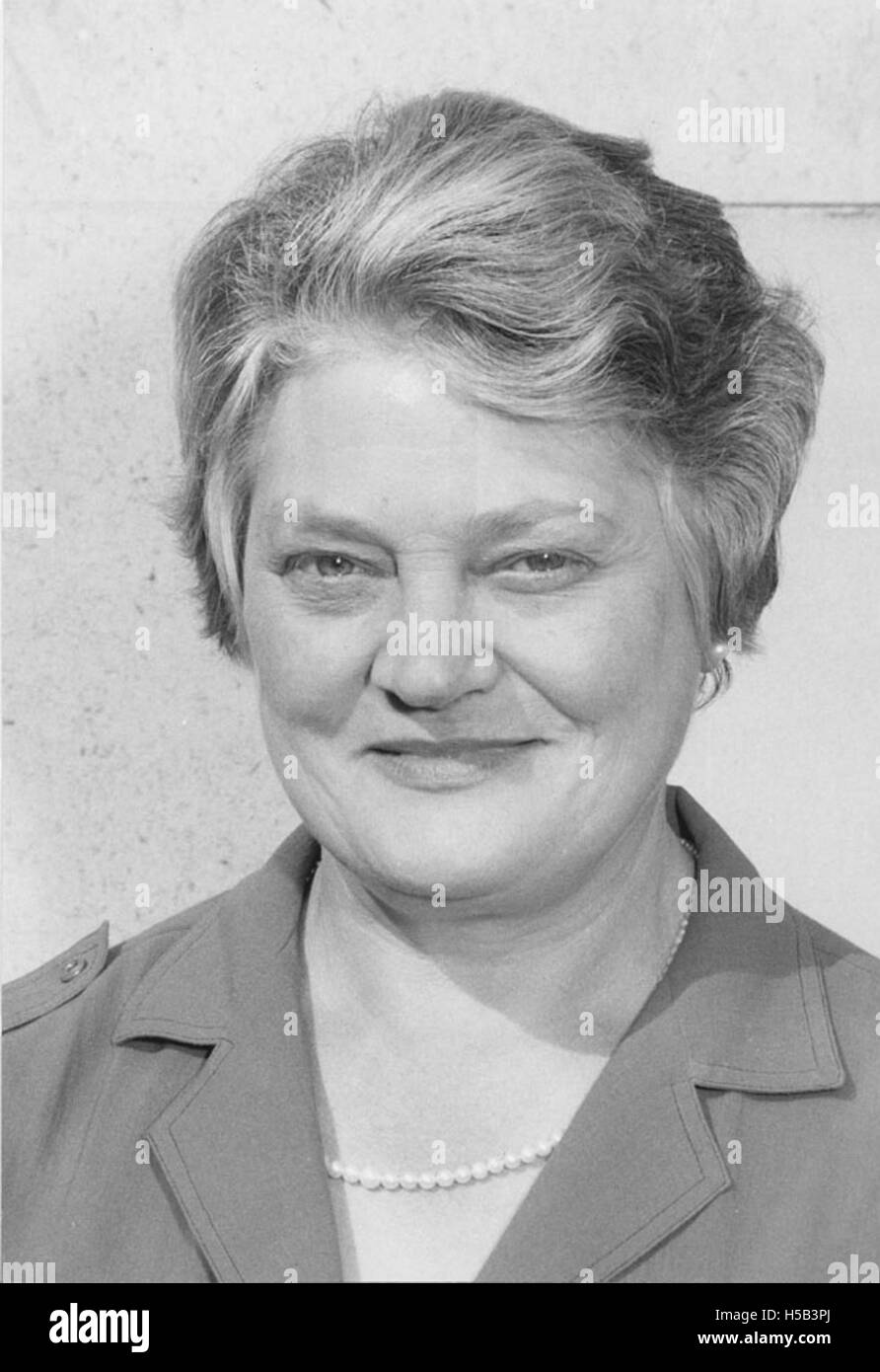 Una fotografia di Margaret Blount del 1986, che offre un'istantanea di lei durante quell'anno. L'immagine cattura la sua somiglianza e può essere legata a un momento importante della sua vita o carriera durante la metà degli anni '1980 Foto Stock