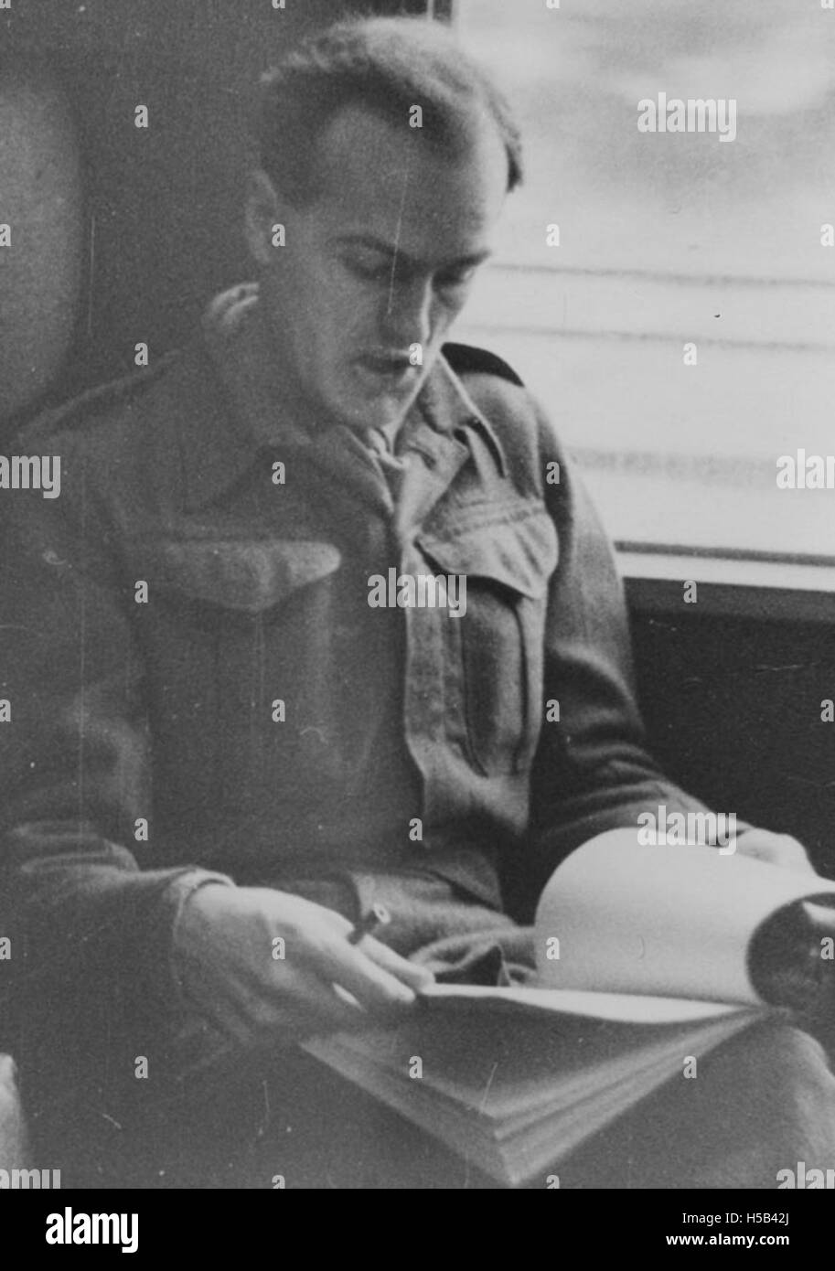 Christopher Holme, nato nel 1947, fu un individuo noto per i suoi contributi in un particolare campo durante il XX secolo. Dettagli specifici sulla sua vita e sul suo lavoro rimangono documentati. Foto Stock