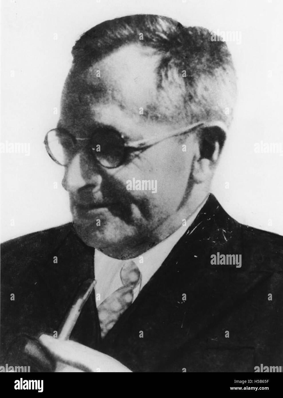 Ritratto di L. G. Robinson, preso intorno al 1940, che fornisce uno sguardo sulla vita e l'immagine di questa figura storica durante i primi anni del XX secolo. Foto Stock